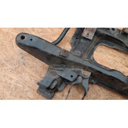 PEUGEOT PARTNER I LIFT BERLINGO 1.6 HDI WÓZEK SANKI WZMOCNIENIE BELKA PRZÓD