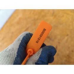 KRATKA GRILL ATRAPA ZDERZAKA PRZÓD 623108H700 NISSAN X-TRAIL T30 01-