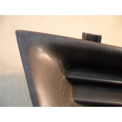 KRATKA ZAŚLEPKA ZDERZAKA PRAWA RENAULT CLIO III