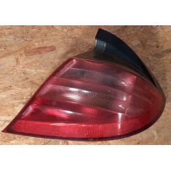 MERCEDES C-KLASA W203 COUPE LAMPA TYLNA TYŁ PRAWA A2038200664