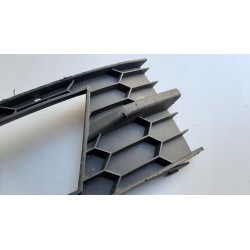 KRATKA ZAŚLEPKA ZDERZAKA PRAWA SKODA OCTAVIA III