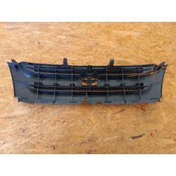 KRATKA ATRAPA ZDERZAKA PRZÓD GRILL TOYOTA HILUX VI 2002-