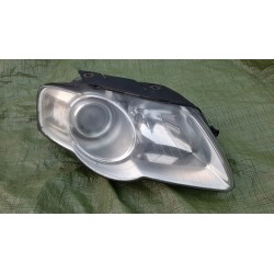 LAMPA PRAWY PRZÓD VOLKSWAGEN PASSAT B6