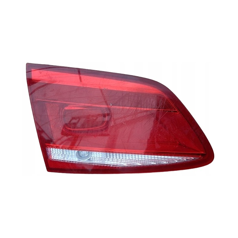 VOLKSWAGEN PASSAT B7 LAMPA LEWA TYŁ TYLNA W KLAPĘ 3AF945093B