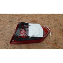 VOLKSWAGEN PASSAT B7 LAMPA LEWA TYŁ TYLNA W KLAPĘ 3AF945093B