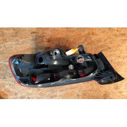 BMW 2 F22 F23 LAMPA PRAWA TYŁ TYLNA 7295424-09
