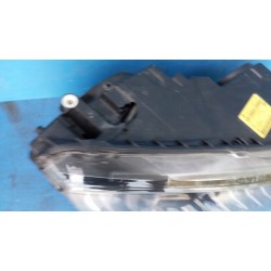 LAMPA PRAWY PRZÓD EUROPA XENON SKODA OCTAVIA III 3 2012- 5E1941018B