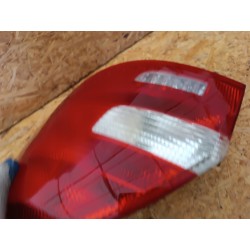 5J6945096 LAMPA PRAWY TYŁ W BŁOTNIK SKODA FABIA II LIFT HB