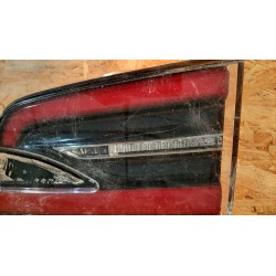 TESLA MODEL X LAMPA PRAWY TYŁ 1034339 1034337
