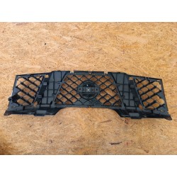 KRATKA GRILL ATRAPA ZDERZAKA PRZÓD 2310EB400 NISSAN NAVARA D40