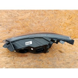 LAMPA PRAWA PRZÓD REFLEKTOR EU MX7B-13E014-CCJ FORD FOCUS MK4 IV