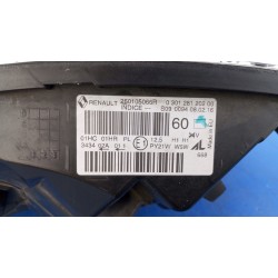 LAMPA PRAWY PRZÓD EU 260105066R RENAULT CAPTUR 2013-2017 SOCZEWKA