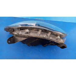 LAMPA PRAWY PRZÓD EU 260105066R RENAULT CAPTUR 2013-2017 SOCZEWKA