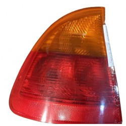 BMW 3 E46 8368757 LAMPA LEWY TYŁ 63216905627