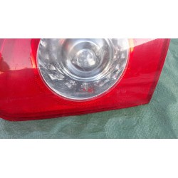 LAMPA PRAWY TYŁ W KLAPE VOLKSWAGEN PASSAT B6 KOMBI