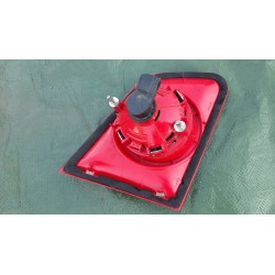 LAMPA PRAWY TYŁ W KLAPE VOLKSWAGEN PASSAT B6 KOMBI