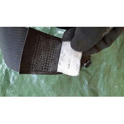 NISSAN NOTE E11 PAS BEZPIECZEŃSTWA ŚRODKOWY TYŁ