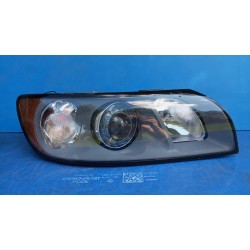 LAMPA PRAWY PRZÓD EUROPA XENON 30698890 VOLVO V50 S40 II