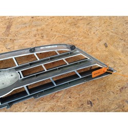 KRATKA GRILL ATRAPA ZDERZAKA PRZÓD OK2EF50710 KIA CARENS II 2002-