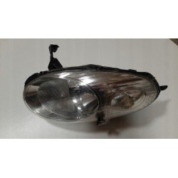 NISSAN MICRA K12 LAMPA PRAWY PRZÓD REFLEKTOR