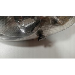 NISSAN MICRA K12 LAMPA PRAWY PRZÓD REFLEKTOR