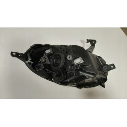 NISSAN MICRA K12 LAMPA PRAWY PRZÓD REFLEKTOR