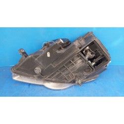 LAMPA PRAWY PRZÓD XENON 3C0941754D VW PASSAT B6 EUROPA SOCZEWKA