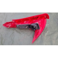 LAMPA PRAWY TYŁ PEUGEOT 206 SW