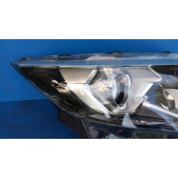 LAMPA PRAWY PRZÓD REFLEKTOR EU LED 100-18015 NISSAN QASHQAI II J11 2013-