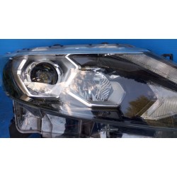 LAMPA PRAWY PRZÓD REFLEKTOR EU LED 100-18015 NISSAN QASHQAI II J11 2013-