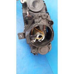 LAMPA PRAWY PRZÓD 3C0941006R VW PASSAT B6 UK ANGLIK SOCZEWKA