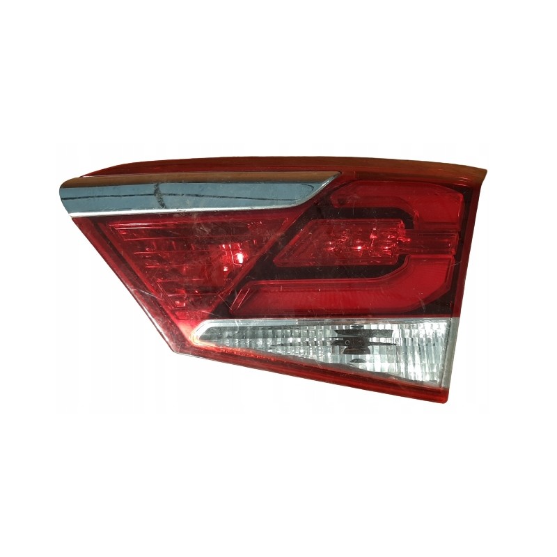LAMPA TYŁ TYLNA PRAWA W KLAPĘ HYUNDAI I40 KOMBI 924043Z001