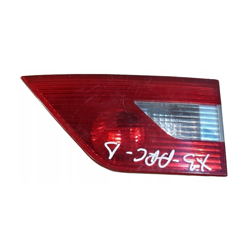 BMW X3 E83 LAMPA PRAWA TYŁ TYLNA W KLAPĘ 3414014