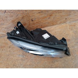 LAMPA PRAWY PRZÓD EU FULL LED MERCEDES GLA W156 A1569067000