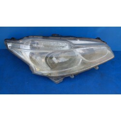 LAMPA PRAWY PRZÓD EUROPA PEUGEOT 208 2012-