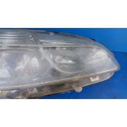 LAMPA PRAWY PRZÓD EUROPA PEUGEOT 208 2012-