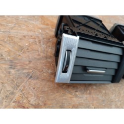 KRATKA NAWIEWU LEWA PRAWA PANEL RANGE ROVER EVOQUE L538