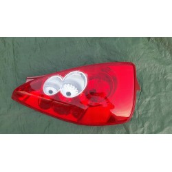 MAZDA 5 I LAMPA LEWY TYŁ C23551160