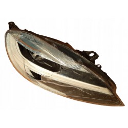 VOLVO V40 LAMPA FULL LED PRAWA PRZÓD PRZEDNIA 31677019