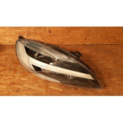 VOLVO V40 LAMPA FULL LED PRAWA PRZÓD PRZEDNIA 31677019
