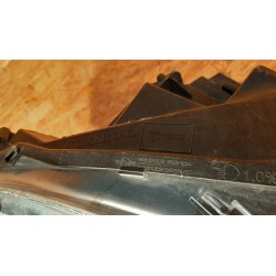 VOLVO V40 LAMPA FULL LED PRAWA PRZÓD PRZEDNIA 31677019