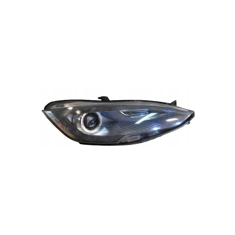LAMPA PRAWY PRZÓD TESLA MODEL S 600591100B
