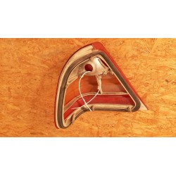 MERCEDES-BENZ C-KLASA W202 SEDAN LAMPA TYLNA TYŁ PRAWA