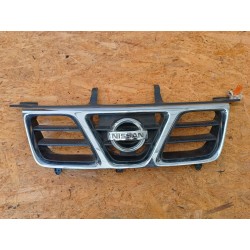 CHROM GRILL ATRAPA ZDERZAKA PRZÓD 623108H700 NISSAN X-TRAIL T30 01-