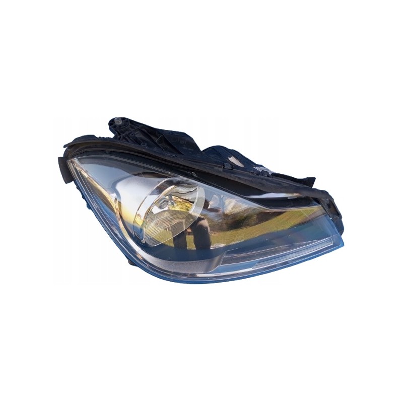 LAMPA PRAWY PRZÓD EU A2048209659 MERCEDES C KLASA W204 LIFT