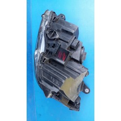 LAMPA PRAWY PRZÓD EU A2048209659 MERCEDES C KLASA W204 LIFT
