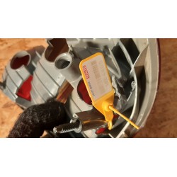 BMW E46 LIFT SEDAN LAMPA TYLNA TYŁ PRAWA 6910532