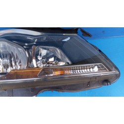 LAMPA PRAWY PRZÓD EU A2048209659 MERCEDES C KLASA W204 LIFT