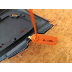 KRATKA GRILL ATRAPA ZDERZAKA PRZÓD MB944763 MITSUBISHI CARISMA 95-