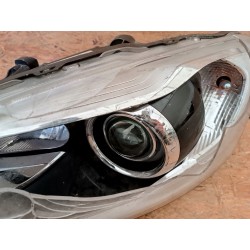 LAMPA LEWY PRZÓD EU XENON 31395896 VOLVO S60 V60 LIFT XC60